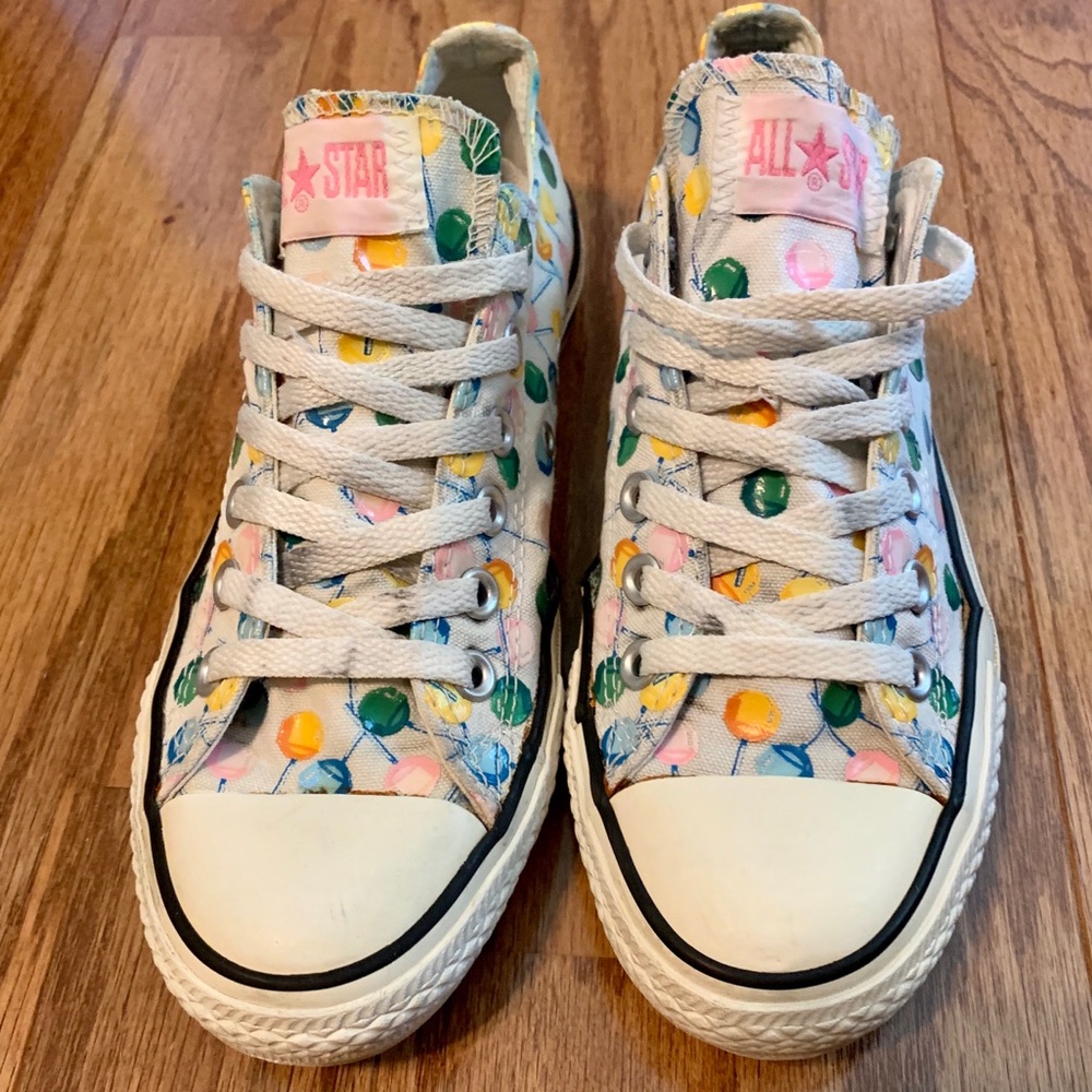 Lollipop Converse
